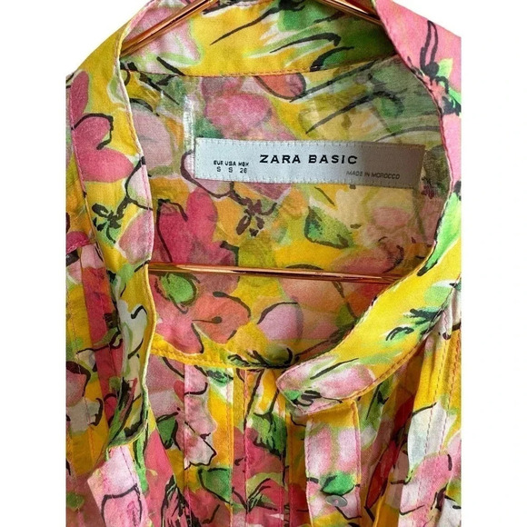 Zara Basic Women's Pink Floral Long Sleeve Button Down Ruffle Shirt Size S - Picture 4 of 4